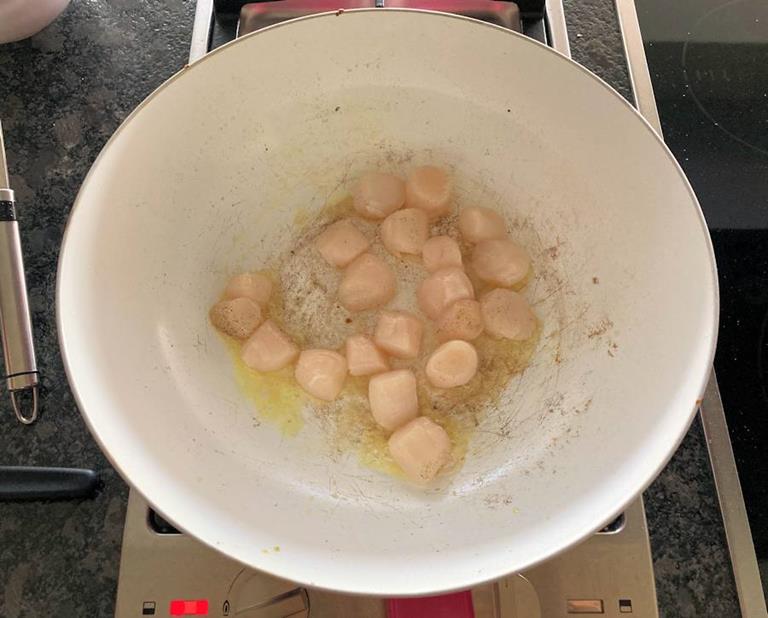 Scallops And Asparagus Stir Fry Recipe Cuisine Fiend